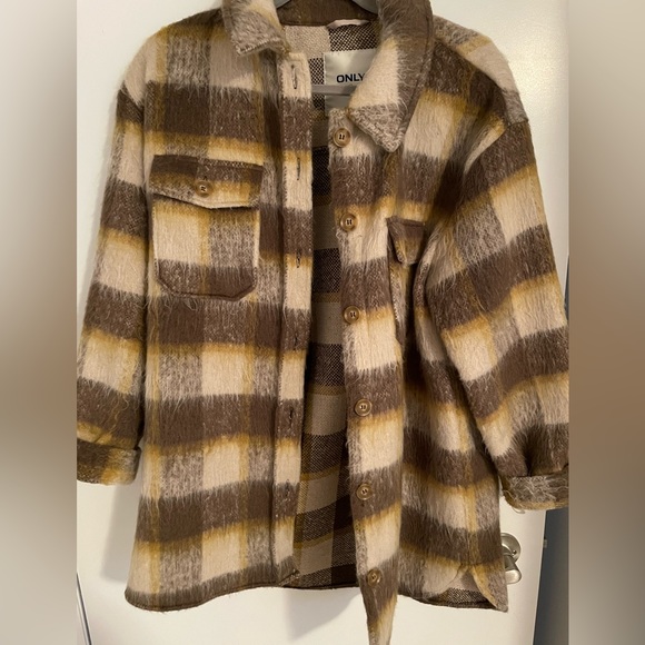 ONLY shaggy shacket - Picture 1 of 5